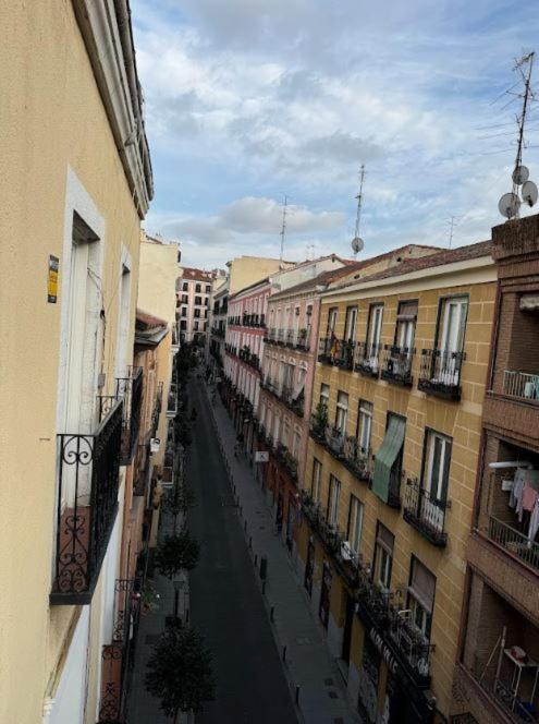 La Guapa De Malasana Madrid Dış mekan fotoğraf